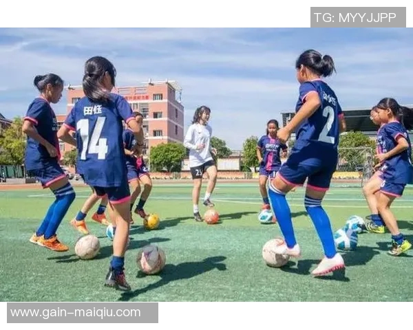 幼儿园足球活动方案探索与实践提升幼儿运动能力与团队合作精神 幼儿园足球活动方案探索与实践提升幼儿运动能力与团队合作精神