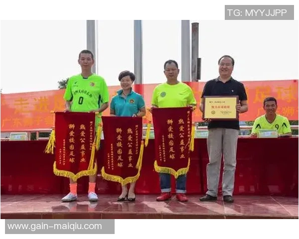 无锡一中足球队奋勇拼搏助力校园体育文化蓬勃发展 无锡一中足球队奋勇拼搏助力校园体育文化蓬勃发展